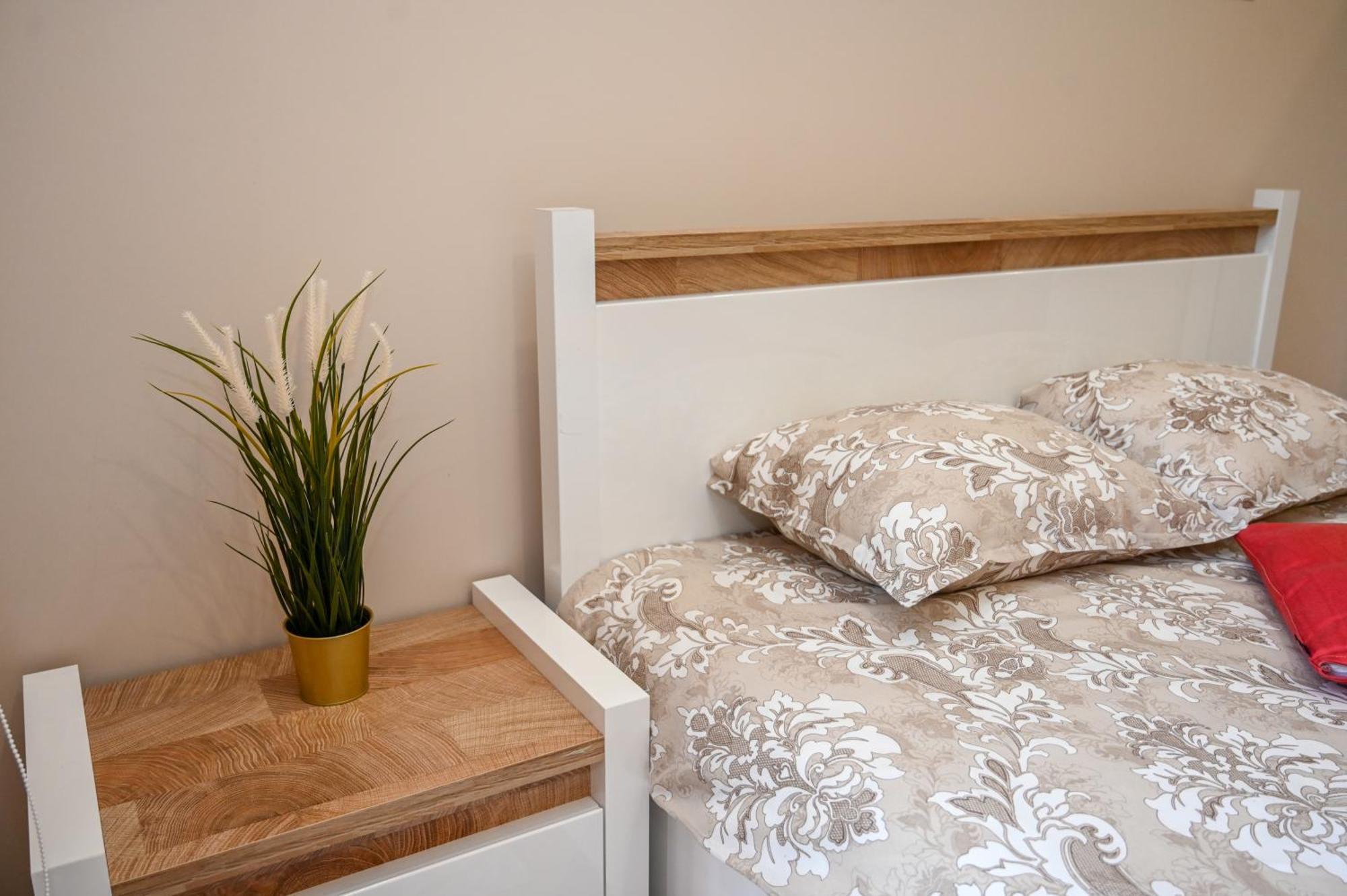 The White Horse Apartments بوروفتس المظهر الخارجي الصورة