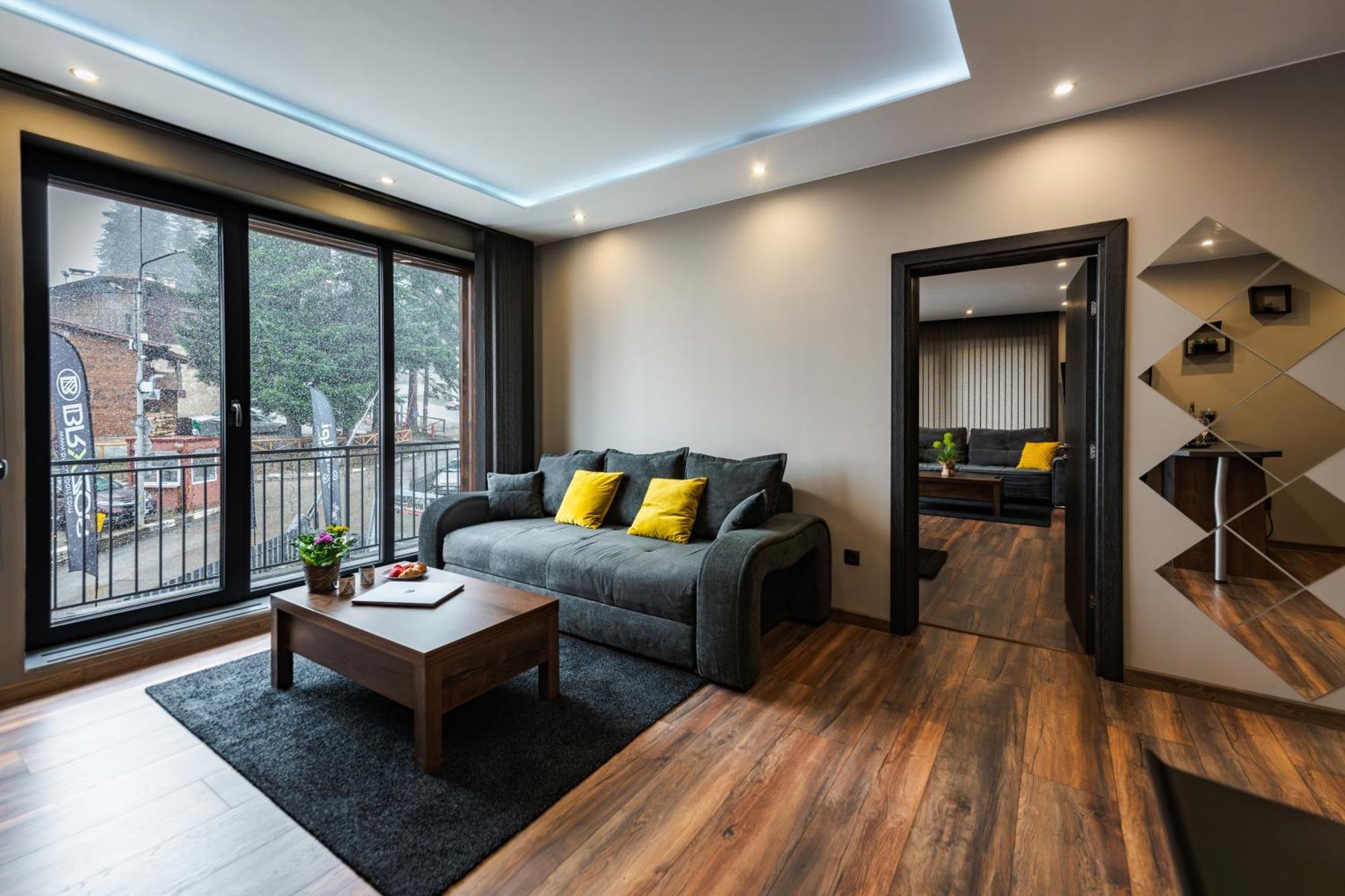 The White Horse Apartments بوروفتس المظهر الخارجي الصورة